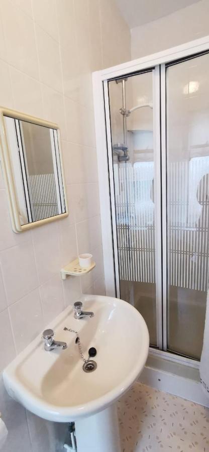 Dunromin Hotel Blackpool Ngoại thất bức ảnh